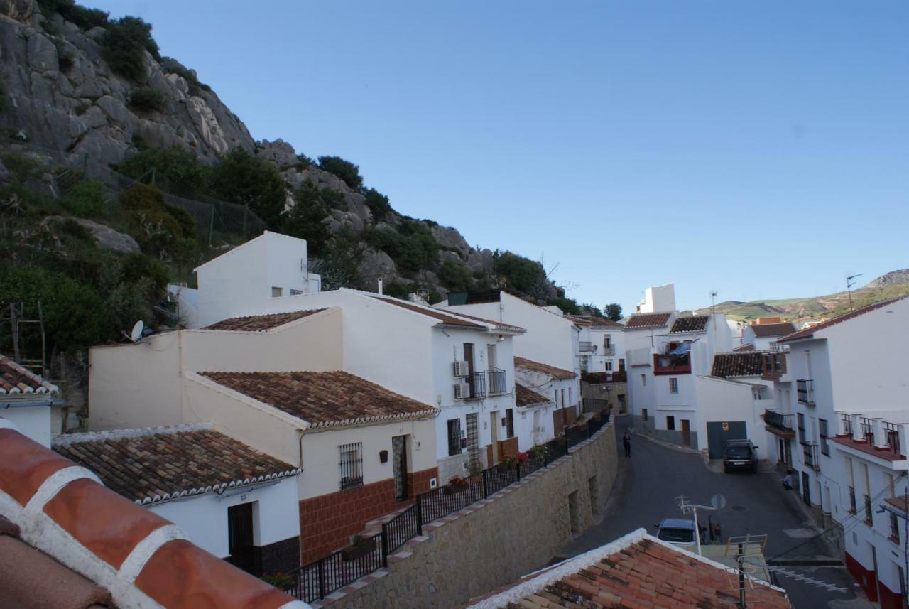 منزل الضيف Valle de Abdalagís  في Casa Angelita Caminito Del Rey, Duplex Con Terraza En El Centro De Andalucia المظهر الخارجي الصورة